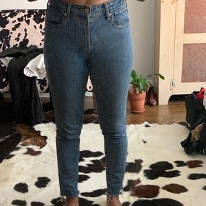 Levi’s Midrise skinny jean